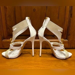 Giuseppe Zanotti Crystal Embellished White Leather and Gold T Strap Stiletto.